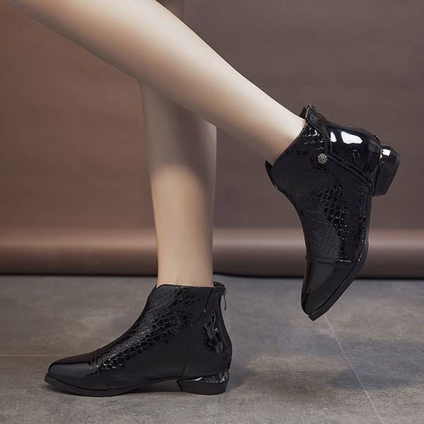 

boots big size 2021 winter women ankle low heels serpentine shoes patchwork embossing booties snake pattern botas mujer 8660g, Black
