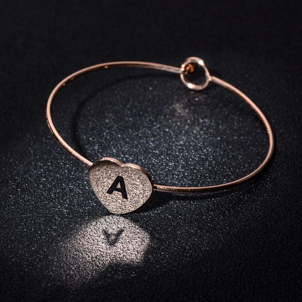 

2020 new cute rose gold color a-z 26 letters initial bangle for women heart charm bracelet jewelry pulseiras gift wholesale, Black