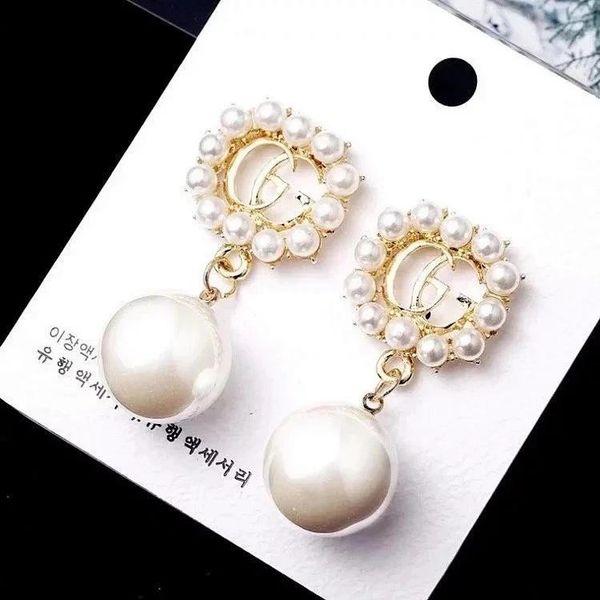 

special offer fashion women gold designer earrings crystal tassel letter earrings bling rhinestone pearl earring for couple quality, White