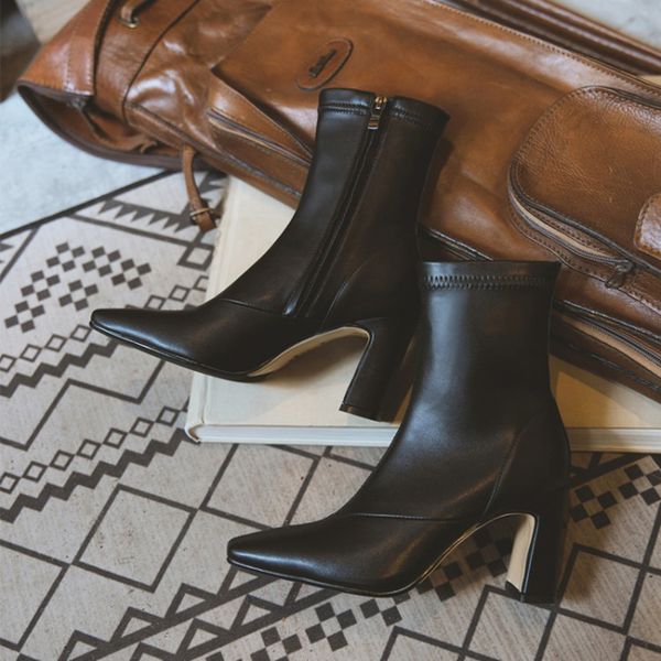 

new winter shoes women's boots genuine leather square toe zipper all-match modern mid-calf boots bottes femme, Black