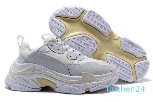 

2019 fashion paris 17fw triple-s sneaker triple s casual luxury dad designer for men's women black sports tennis running shoe 36-45 l24