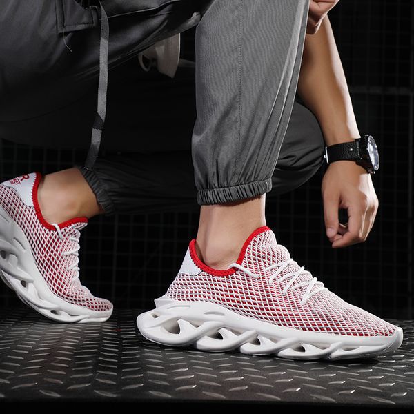 

2020 summer new breathable thin section mesh shoes men mesh shoes sports men running a13, Black