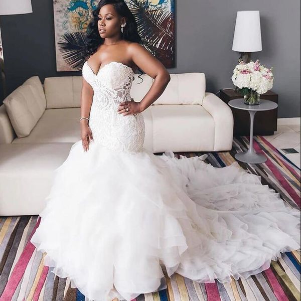 

vintage ivory 2020 trumpet mermaid wedding dresses sweetheart lace bodice sweetheart neck lace up plus size bridal gown, White