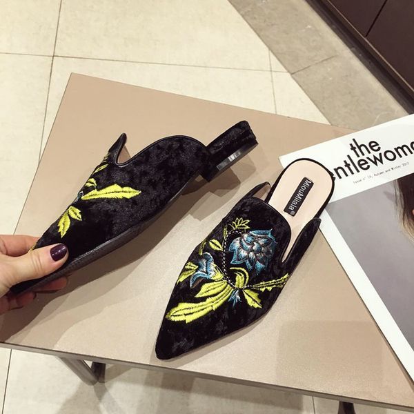 

embroidery semi-trailer outer wear loafers slippers, Black