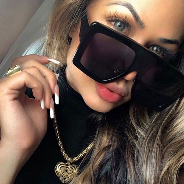 

wholesale oversized big sunglasses women 2020 retro black thick frame shades for women wholesale bulk sunglasses female uv400, White;black