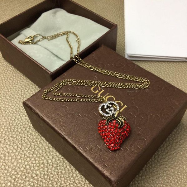 

Hot Selling Necklace Top Luxury Design Necklace Strawberry Shape Couple Wild Necklace Copper Jewelry Supply