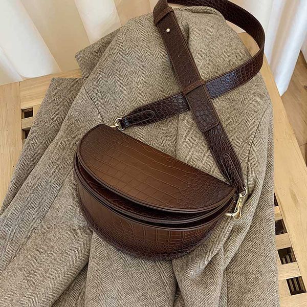 

hong kong style crocodile pattern single shoulder crossbody saddle bag women 2020 new fashion casual retro small bag