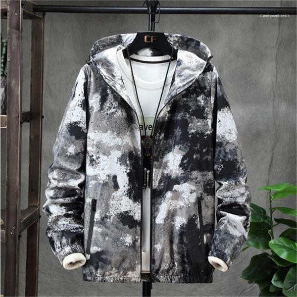 

long sleeve casual straight loose winter mens designer jackets contrast color male coats camouflage print autumn mens jackets hooded, Black;brown