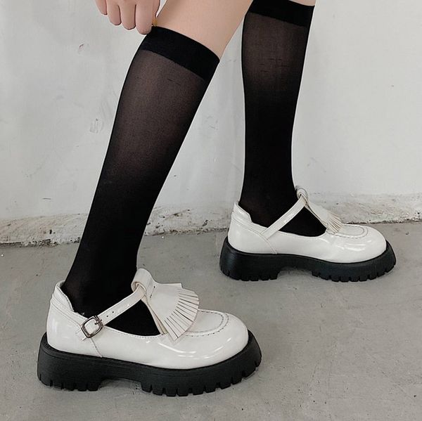 

2020 autumn women fringed oxford shoes t strap platform shoes patent leather casual woman lolita zapatos mujer 8228n, Black