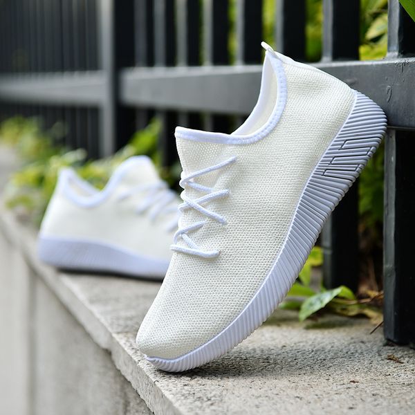 

2020 spring and summer new fashion breathable shallow mouth shoes flying woven candy color large size female student net shoes, Black