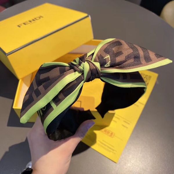 

2020 chic designer headbands cotton letter full print women headbands flexible sports hair band for girl gift luxury fashion headbands, Silver