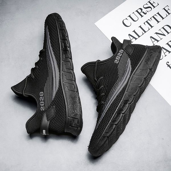 

new lightweight lace-up men's shoes fashion running shoes breathable outdoor casual sports zapatos hombre sapatos, Black