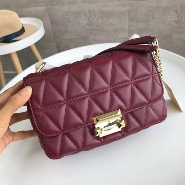 

2021x luxury design ladies handbag shoulder bag envelope bag wild fashion leather metal texture chain ladies crossbody bag n
