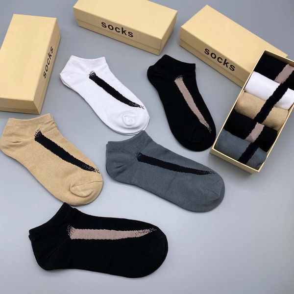 

2020 новые мужские носки мода letters носки активные мальчики running wear для оптовых 5 пар в штучной упаковке оптово для unisex, Black