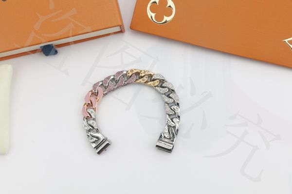

europe america fashion lady women titanium steel engraved four leaf flower v initials colored enamel diamond chain links soapy bracelet, Black