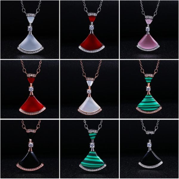 

never-fading alloy snake necklace decorated with original necklace, classic micro-tags, dazzling zircon for girlfriend's gift, Silver