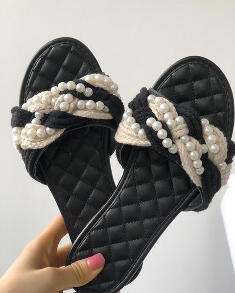 

women single strap lightweight flat with slippers slip on lightweight string bead slipper soft sole flip flops casual shoes, Black