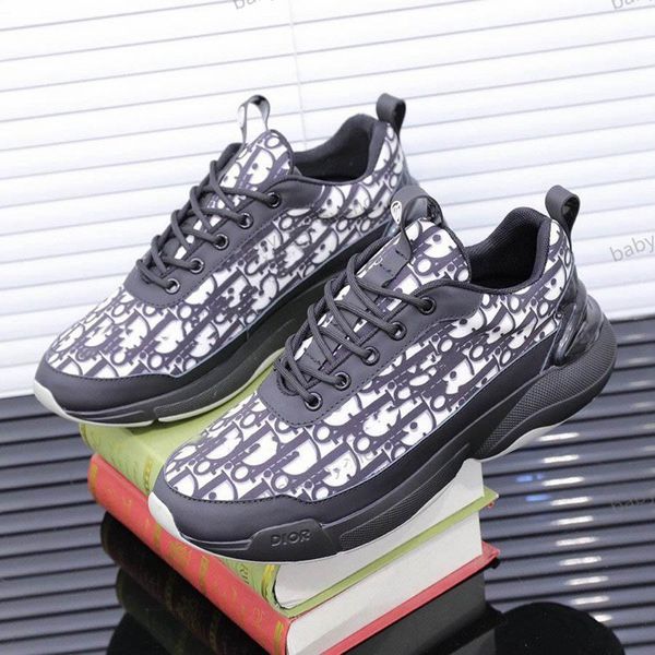 

2019 spring and autumn men s casual sports shoes men s outdoor travel sports shoes original packaging fast delivery, Black