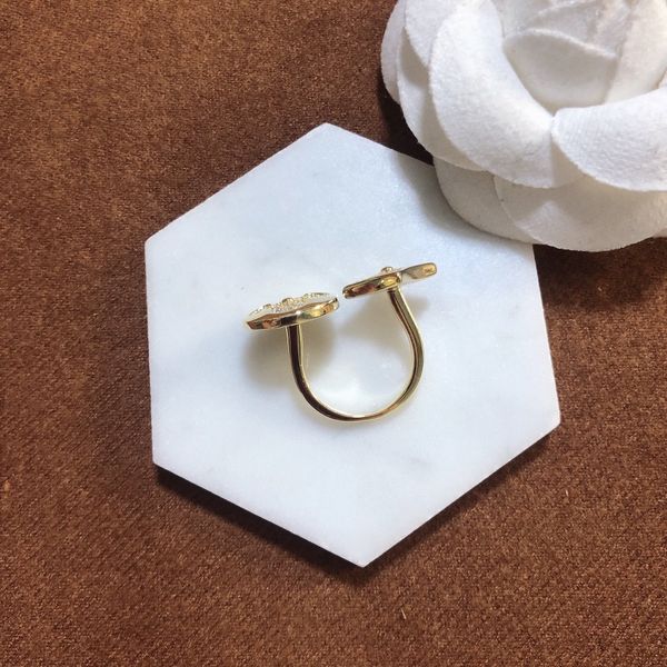 Anel de tamanho ajustável aberto para mulher anel de formato de flor de diamante de alta qualidade anel de bronze jóias de moda