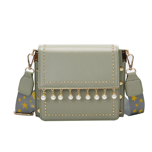 

new korean fashion girl pearl wide shoulder shoulder messenger small package bags