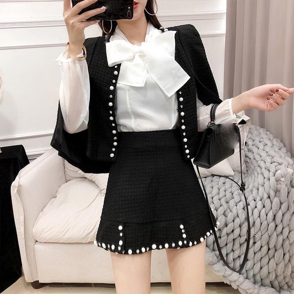 

2020 winter spring tweed 2 piece set women pearl jacket coat and short ruffles skirt sets women beading skirt set, White