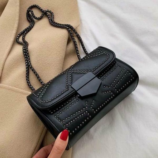 

качество заклепки женский мешок плеча мелкая crossbody сумки для женщин повседневная сумка flap сплошной цвет дамский посланника сак