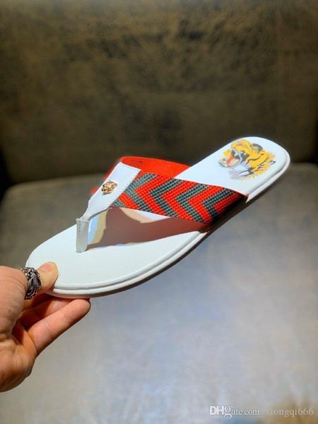 

summer new luxury men's casual sandals, comfortable and fashionable slippers, high-quality leather, fashionable printingas, Red;white