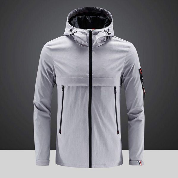 

mens hooded jacket men casual windbreaker 2020 spring and summer new jacket zipper thin hooded jacket 881659, Black;brown