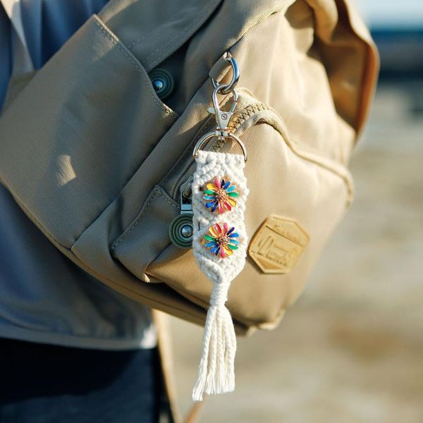 

rosebud handmade fishtail bag key chain enamelled daisy keychains bohemian hanging key chains holder's jewelry rings, Silver
