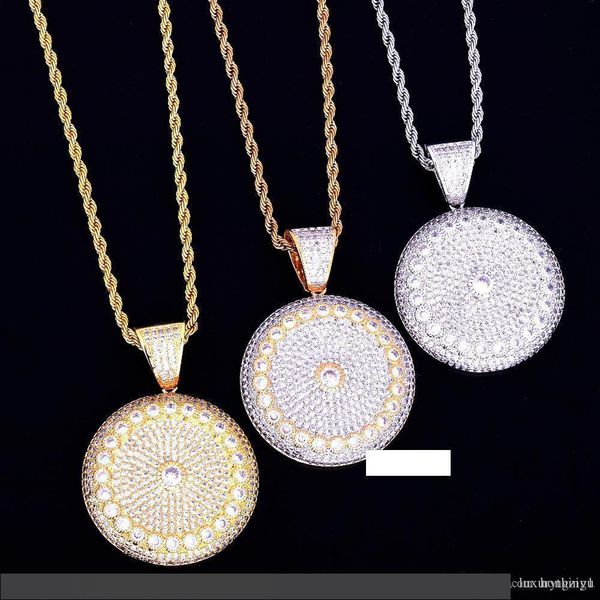 

2020 hop jewelry bling cubic zircon necklace & pendant charm round cluster medallionthree color for gift hipping, Silver