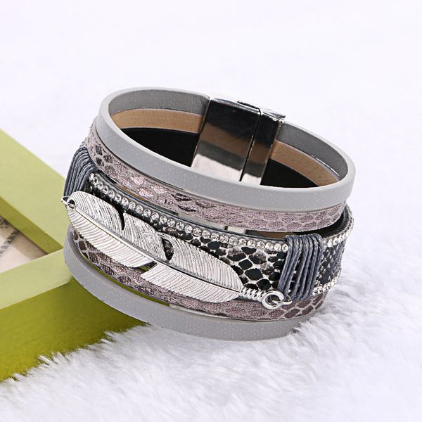 

bangle feather bangles multilayer bracelets jewelry wide magnetic leather & ylq0394, Black