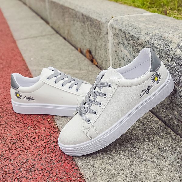 

fashion white pu leather women chunky sneakers embroidery flowers shoes lace up tenis feminino mujer platform women casual shoe, Black