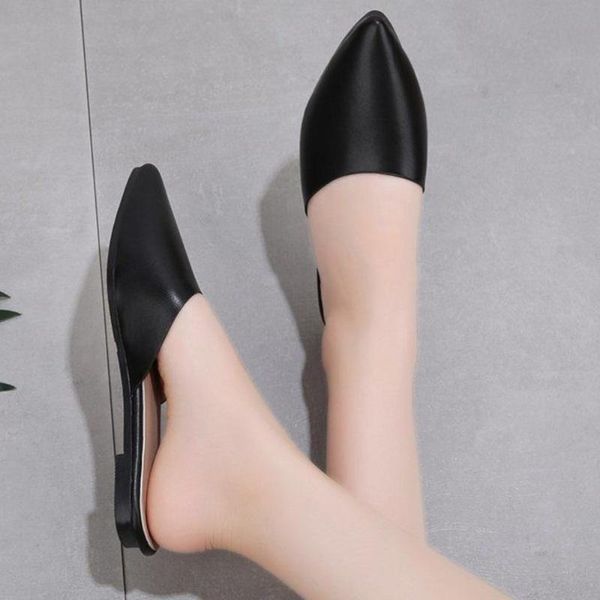 

pointed 2020 new toe mules women shoes fashion outdoor low heel slippers comfort leather slip on mules shoes woman slides, Black