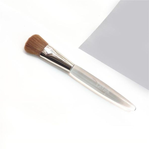 

makeup brushes brush 55 deluxe blender foundation - even skin cream liquid blending