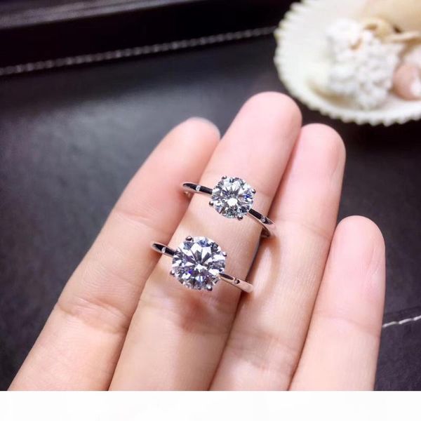 

moissanite, fire colour super beautiful, 1 and 2 925 sterling silver simple style, Golden;silver