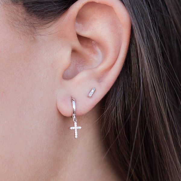 

AprilGrass Brand 925 Sterling Silver Dazzling Cross CZ Stud Earring For Women Girl Cross Tragus Upper Ear Cartilage Piercing Earrings Gift