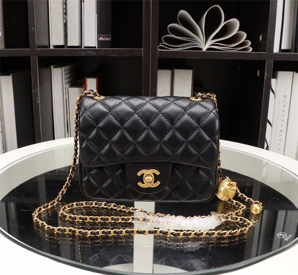 

luxury designer designer xiaoxiang 2020 new flap bag 100% sheepskin square fat one shoulder diagonal chain bag