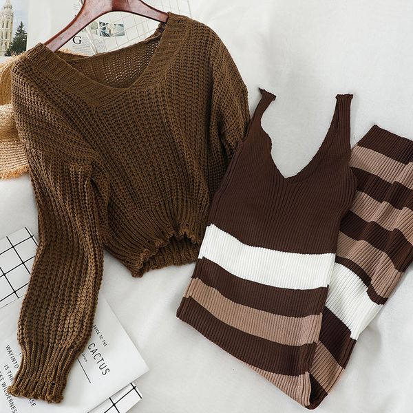 

women's tracksuits korean 2021 autumn and winter models simple short knit sweater striped slim mid-length split dress two-piece, Gray