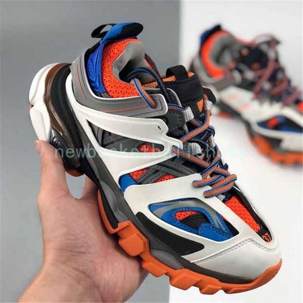 track triple s