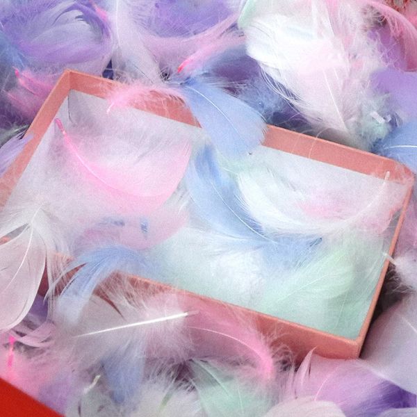 

100pcs colorful feathers diy craft wedding birthday party decoration accessories material box filler supplies gift packing