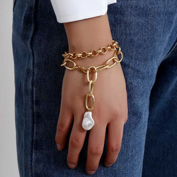 

charm bracelets punk thick chain irregular baroque pearl women vintage geometric bracelet ladies fashion jewelry gift xr2849, Golden;silver