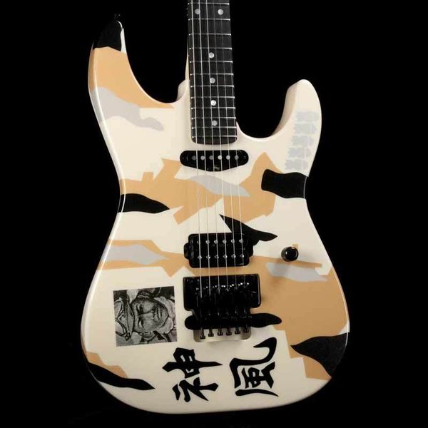 

custom shop japan george lynch kamikaze iii 2018 white cream camouflage electric guitar floyd rose tremolo, black hardware