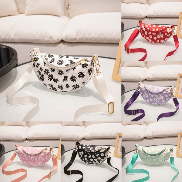 

женская сумка гуанчжоу 2020 лето осени нового гуанчжоу креста тело лето и осень плечо горизонтального ьо популярный небольшой морщин chrysan