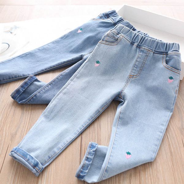 

2020 autumn girls strawberry embroidered denim pants children's clothing wholesale, Blue