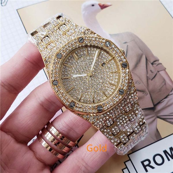 

wholesale men watch diamond iced out watch classic design quartz movement watches stainless steel mens designer watches gift bling watch, Slivery;brown