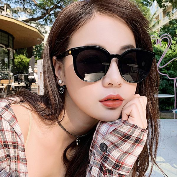 

2020 the new sunglasses women sunglasses fashion big glasses retro vintage cat's eye samjune multicolor uv400, White;black