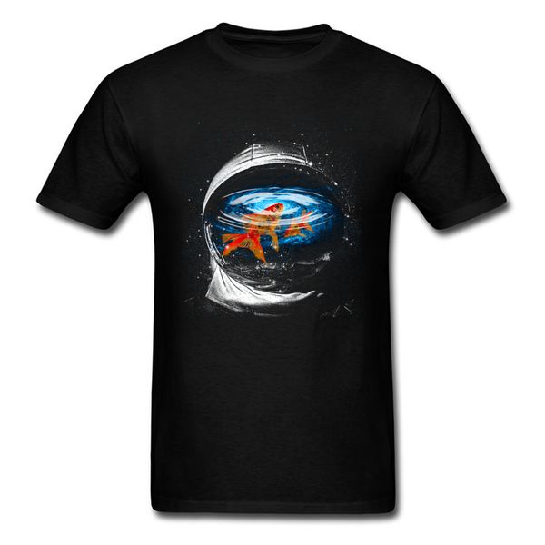

latest design men t-shirts astronaut and the goldfish printed t shirt men's o neck short sleeve night street t shirt