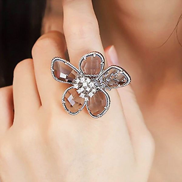 

2020 new fashion big flower rings for women transparent statement ring adjustable jewelry, Golden;silver