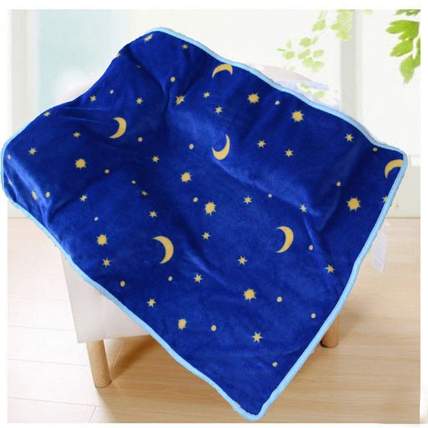 

adamant ant coral fleece blanket on bed fabric mantas bath plush air condition sleep cover bedding baby blanket