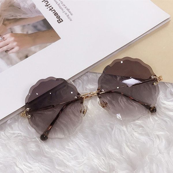 

sunglasses rimless round women flower gradient sun glasses female metal frame shades eyewear uv400, White;black
